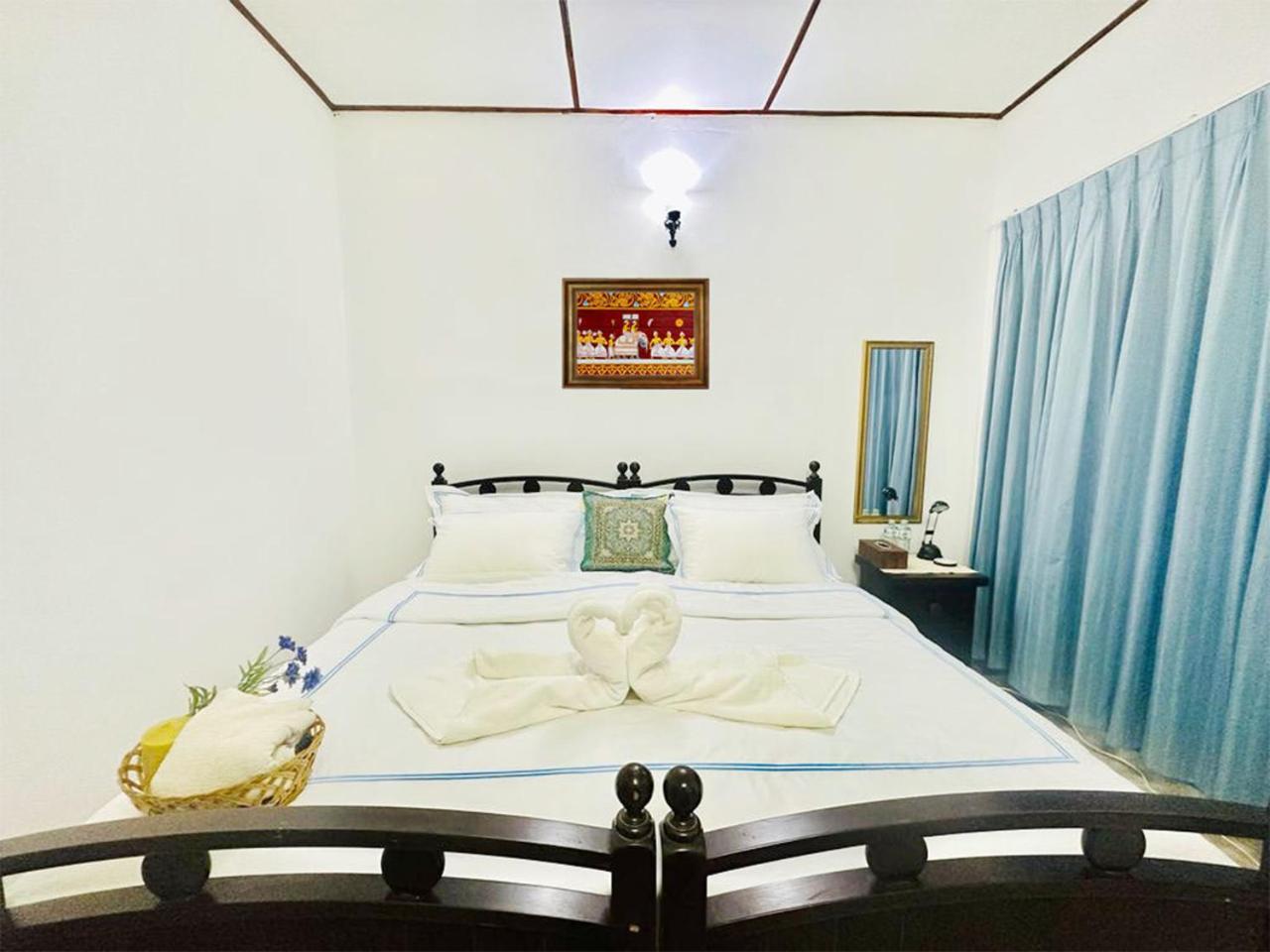 Sea Breeze Guest House Negombo Extérieur photo